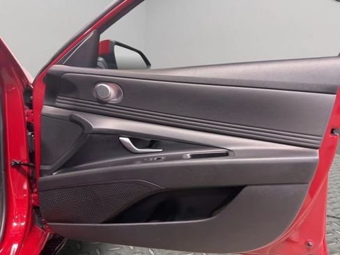 Used 2023 Hyundai Elantra SEL w/ Convenience Package FWD image 20