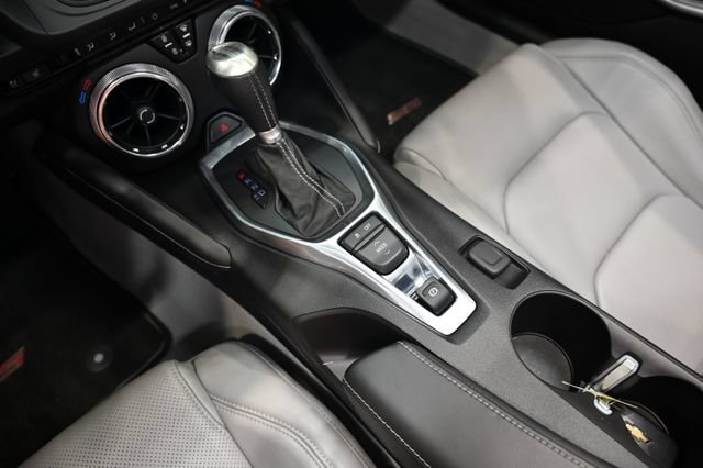 Used 2017 Chevrolet Camaro SS RWD image 22