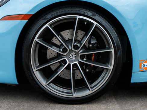 Used 2024 Porsche 911 Carrera 4S AWD/4WD image 36