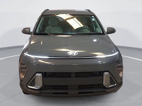 Certified 2025 Hyundai Kona SEL FWD image 2
