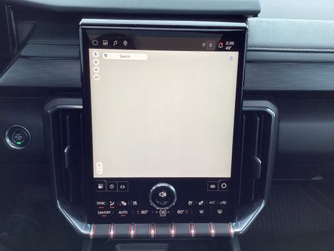 Used 2024 GMC Acadia AT4 w/ Luxury Package image 22