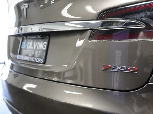 Used 2016 Tesla Model S P90D AWD/4WD image 15