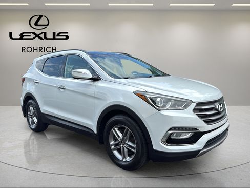 Used 2017 Hyundai Santa Fe Sport w/ 2.4L Tech Package 04 AWD/4WD image 4