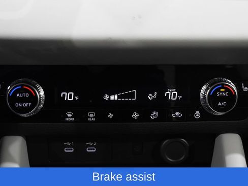 New 2026 Mitsubishi Outlander SE image 19