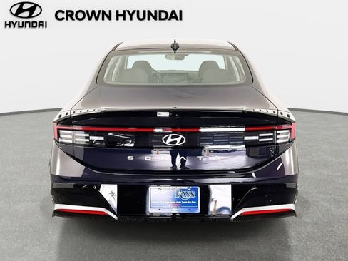 New 2026 Hyundai Sonata SEL FWD image 6