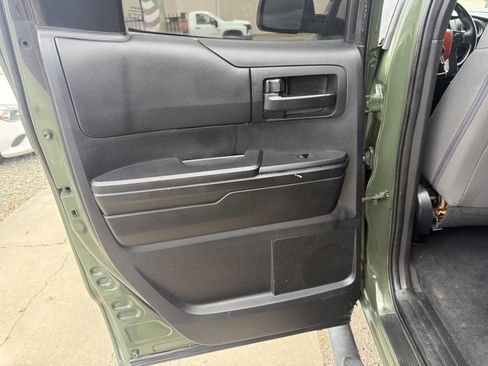 Used 2014 Toyota Tundra SR5 w/ SR5 Upgrade Package RWD image 16