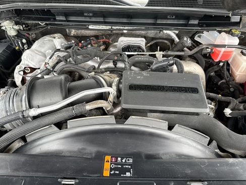 Used 2024 Chevrolet Silverado 2500 LT AWD/4WD image 26