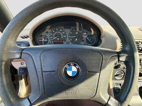 Used 1997 BMW Z3 1.9 image 11