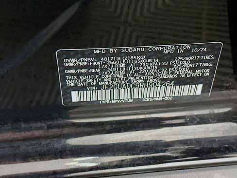 Used 2024 Subaru Crosstrek 2.0i Premium image 12