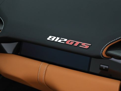 Certified 2023 Ferrari 812 GTS RWD image 22
