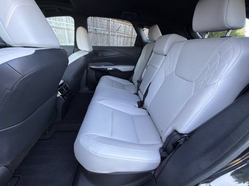 Used 2023 Lexus RX 350 Premium w/ Accessory Package (Z1) AWD/4WD image 27