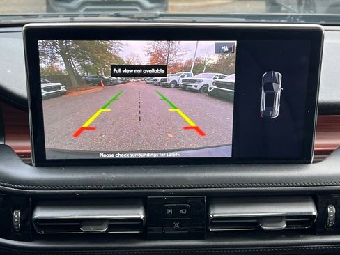 Certified 2023 Lincoln Nautilus Reserve image 21