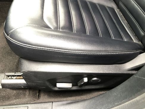 Used 2020 Ford Fusion SEL image 13