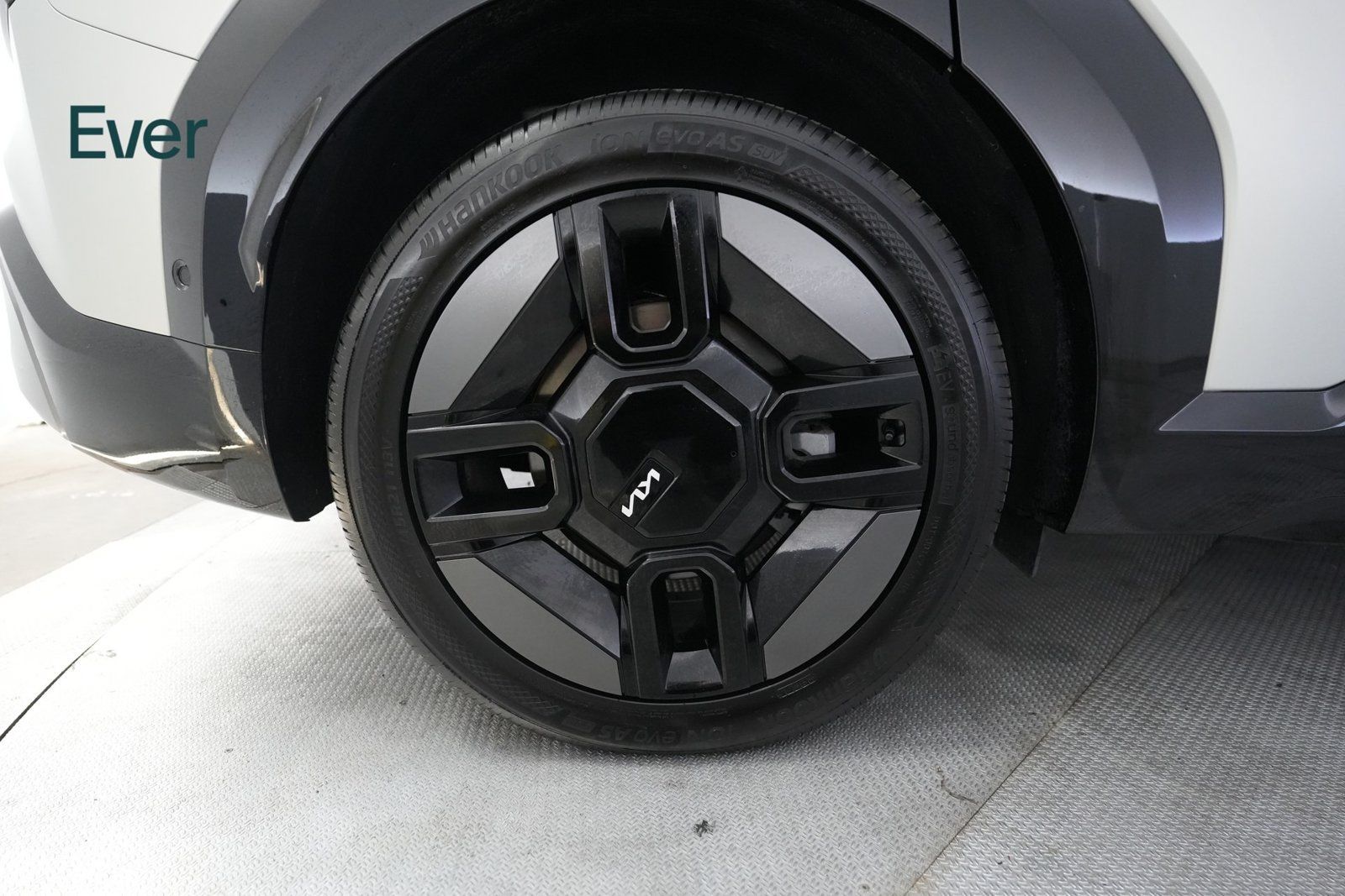 Used 2024 Kia EV9 GT-Line AWD/4WD image 22