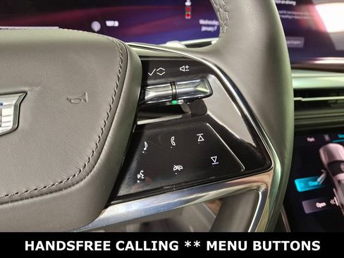 Used 2025 Cadillac Escalade Sport Platinum image 14