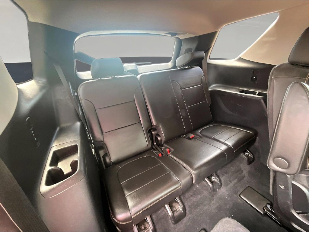 Used 2021 Chevrolet Traverse Premier AWD/4WD image 29