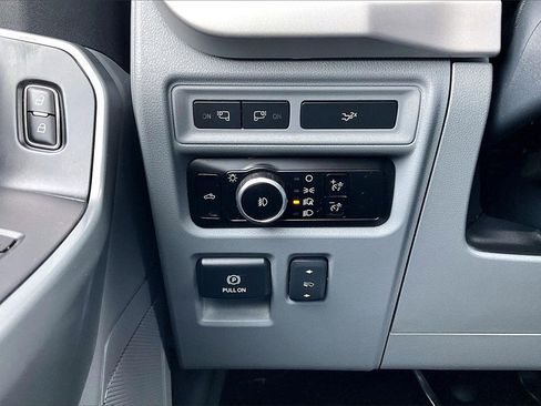 Used 2023 Ford F150 XLT w/ Equipment Group 302A High image 38