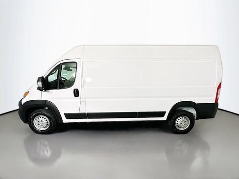 New 2026 RAM ProMaster 2500 w/ Convenience Group FWD image 4