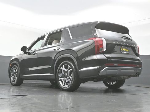 Used 2023 Hyundai Palisade Limited w/ Cargo Package FWD image 45