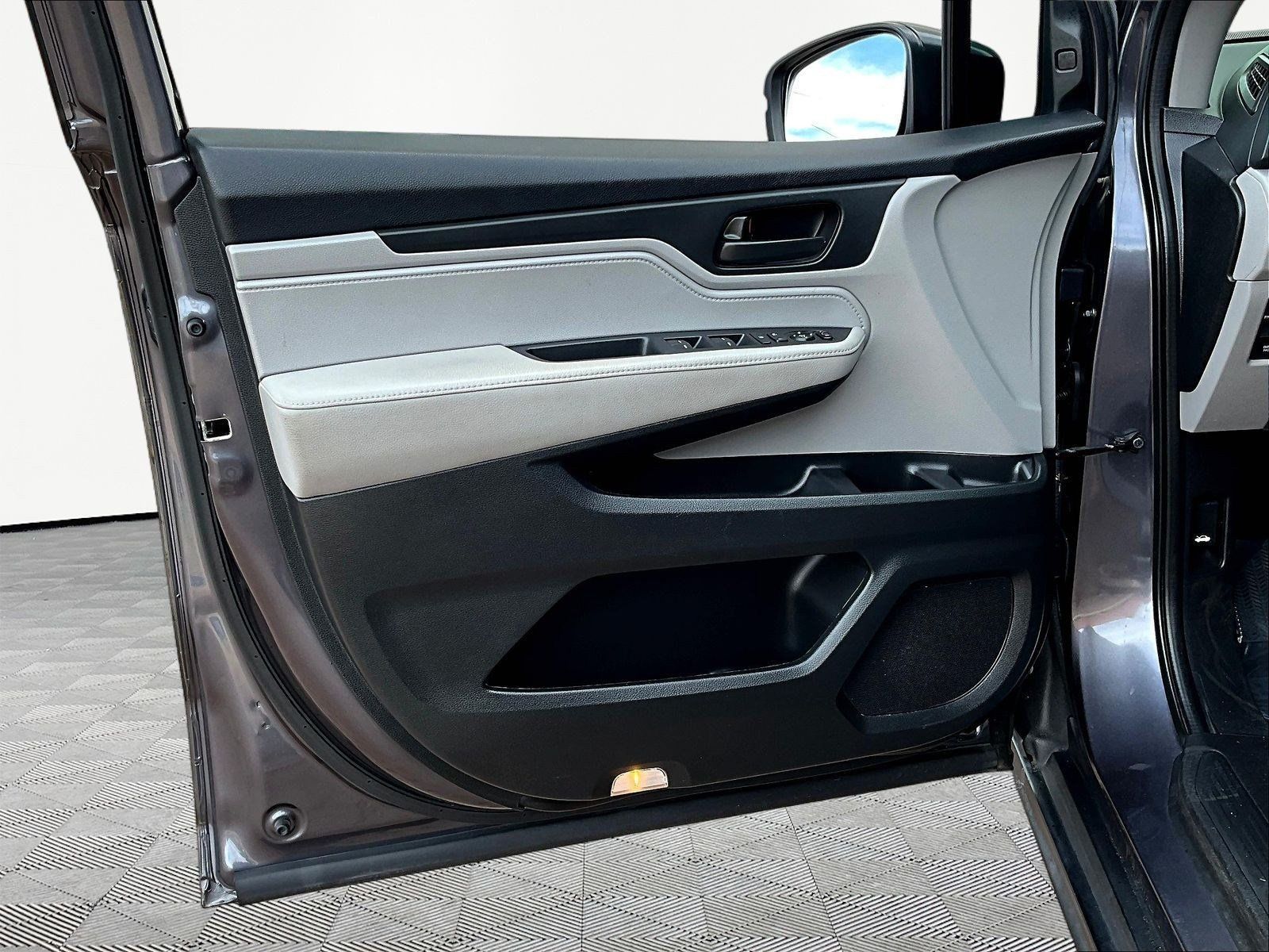 Used 2020 Honda Odyssey EX image 20