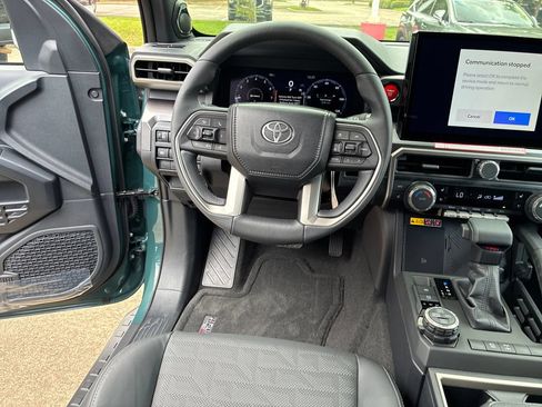 New 2026 Toyota 4Runner TRD Off-Road Premium AWD/4WD image 18