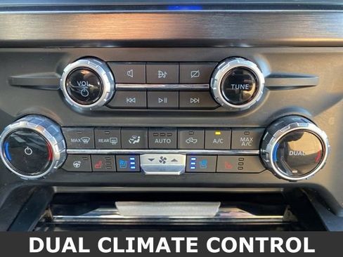 Used 2023 Ford F350 Lariat w/ Lariat Ultimate Package image 10