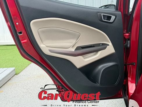 Used 2018 Ford EcoSport SE w/ Interior Protection Package FWD image 13