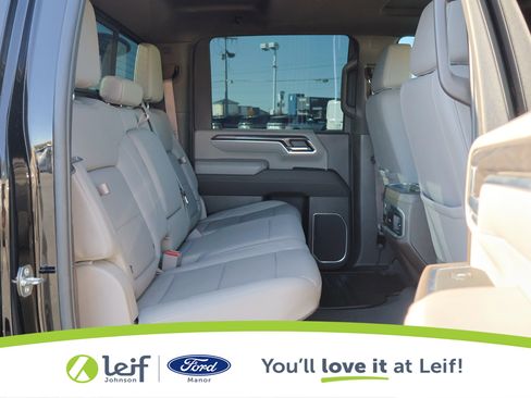 Used 2024 Chevrolet Silverado 3500 LTZ w/ LTZ Plus Package image 33