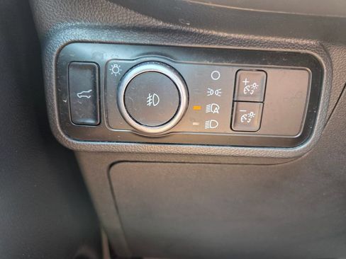 Used 2025 Ford Explorer Active w/ Active Comfort Package AWD/4WD image 12