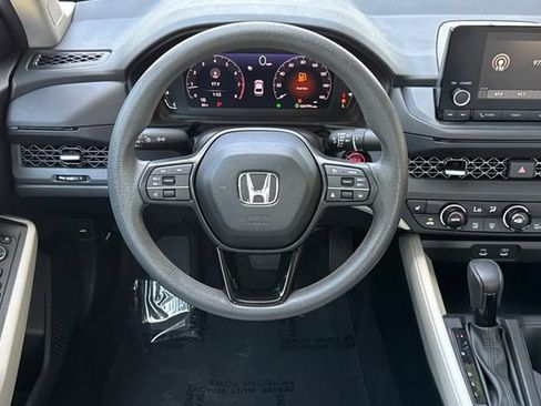 Used 2023 Honda Accord EX image 16