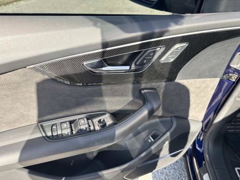 Used 2020 Audi SQ8 Premium Plus w/ Driver Assistance Package image 20