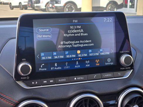 Used 2025 Nissan Sentra SR image 29