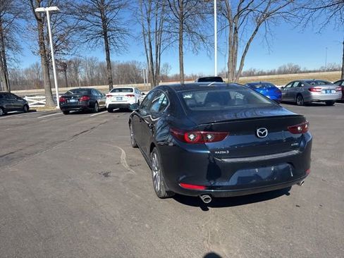 Used 2025 MAZDA MAZDA3 s w/ Black Accent Package image 12