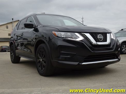 Used 2018 Nissan Rogue S AWD/4WD image 4