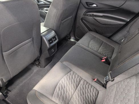 Used 2019 Chevrolet Equinox LT w/ Driver Convenience Package AWD/4WD image 21
