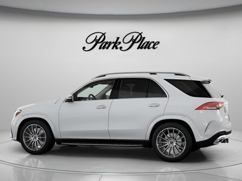 New 2026 Mercedes-Benz GLE 450 GLE 450 image 2