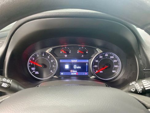 Used 2023 GMC Terrain SLE w/ Driver Convenience Package AWD/4WD image 11