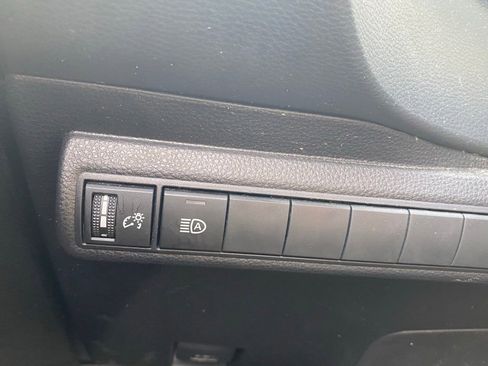 Used 2024 Toyota Corolla SE FWD image 24