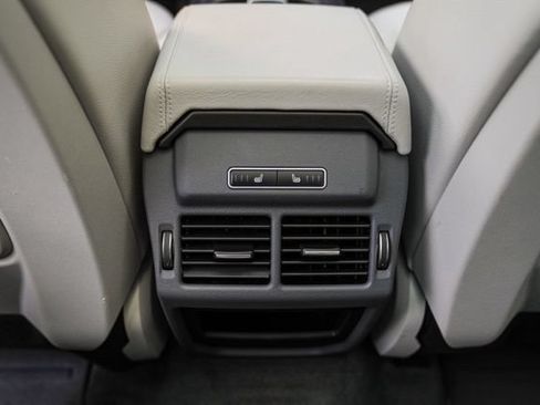 Used 2018 Land Rover Range Rover Evoque SE Premium AWD/4WD image 33