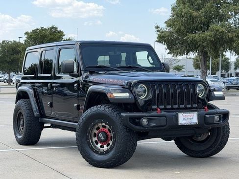 Used 2018 Jeep Wrangler Unlimited Rubicon AWD/4WD image 2
