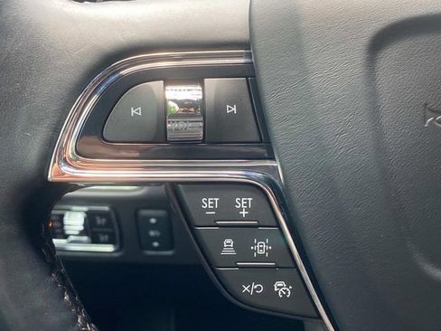 Certified 2024 Lincoln Navigator Black Label AWD/4WD image 19