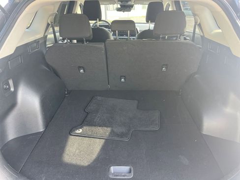 Used 2025 Kia Sportage LX image 25