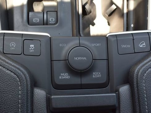 Used 2024 Toyota Grand Highlander AWD image 30