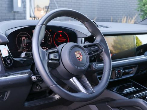 Certified 2026 Porsche Cayenne S AWD/4WD image 33