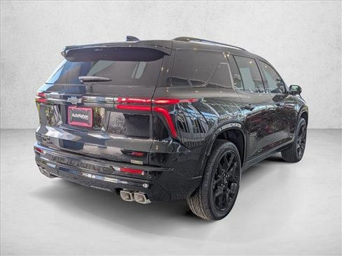 New 2026 Chevrolet Traverse RS image 2