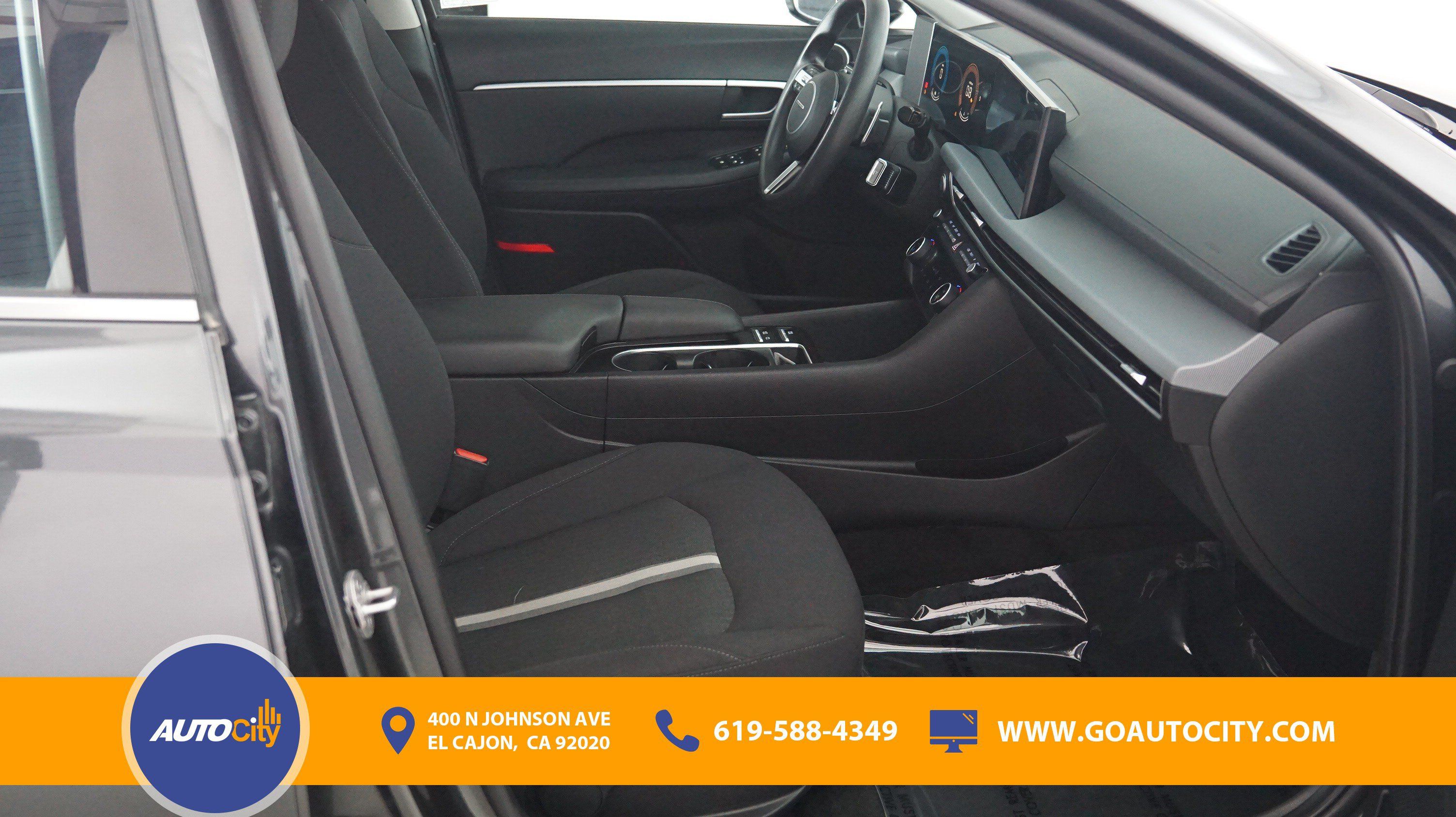 Used 2025 Hyundai Sonata SEL FWD image 8