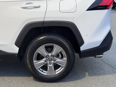 Used 2022 Toyota RAV4 XLE image 27