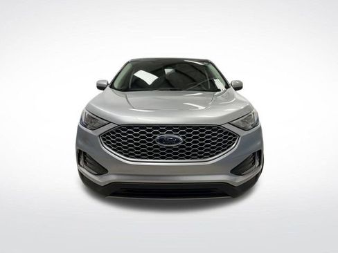 Used 2024 Ford Edge SEL w/ Convenience Package image 11