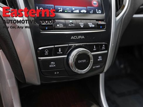 Used 2015 Acura TLX w/ Technology Package FWD image 18
