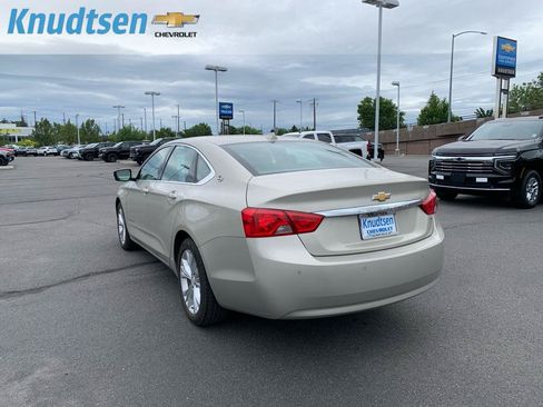 Used 2014 Chevrolet Impala LT w/ Premium Seating Package FWD image 5